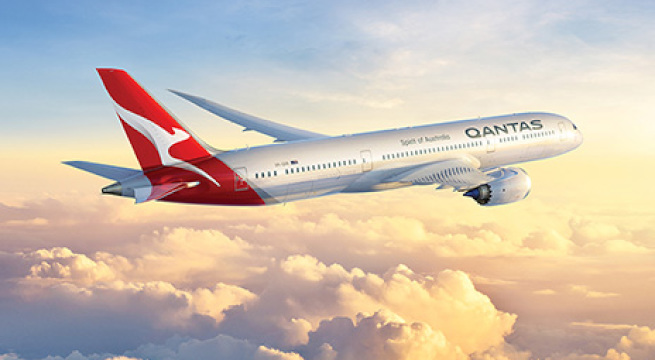 La Trobe launches Qantas Frequent Flyer offer